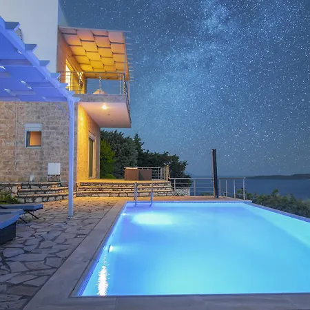Villa Faneromeni *